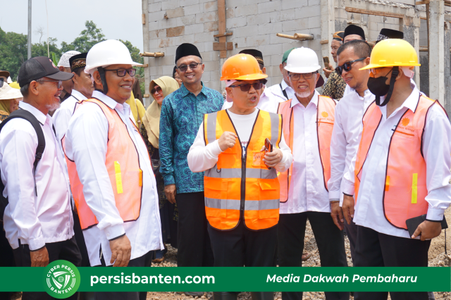 KUNJUNGAN WAKIL MENTERI DAN DIREKTUR PAUD DIKDASMEN KE PEMBANGUNAN UNIT SEKOLAH BARU PERSIS BANTEN